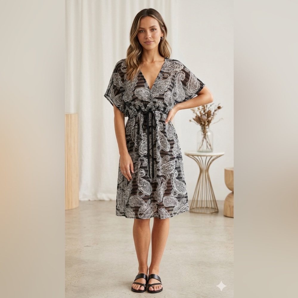 Dotti Black and White Paisley Midi Dress